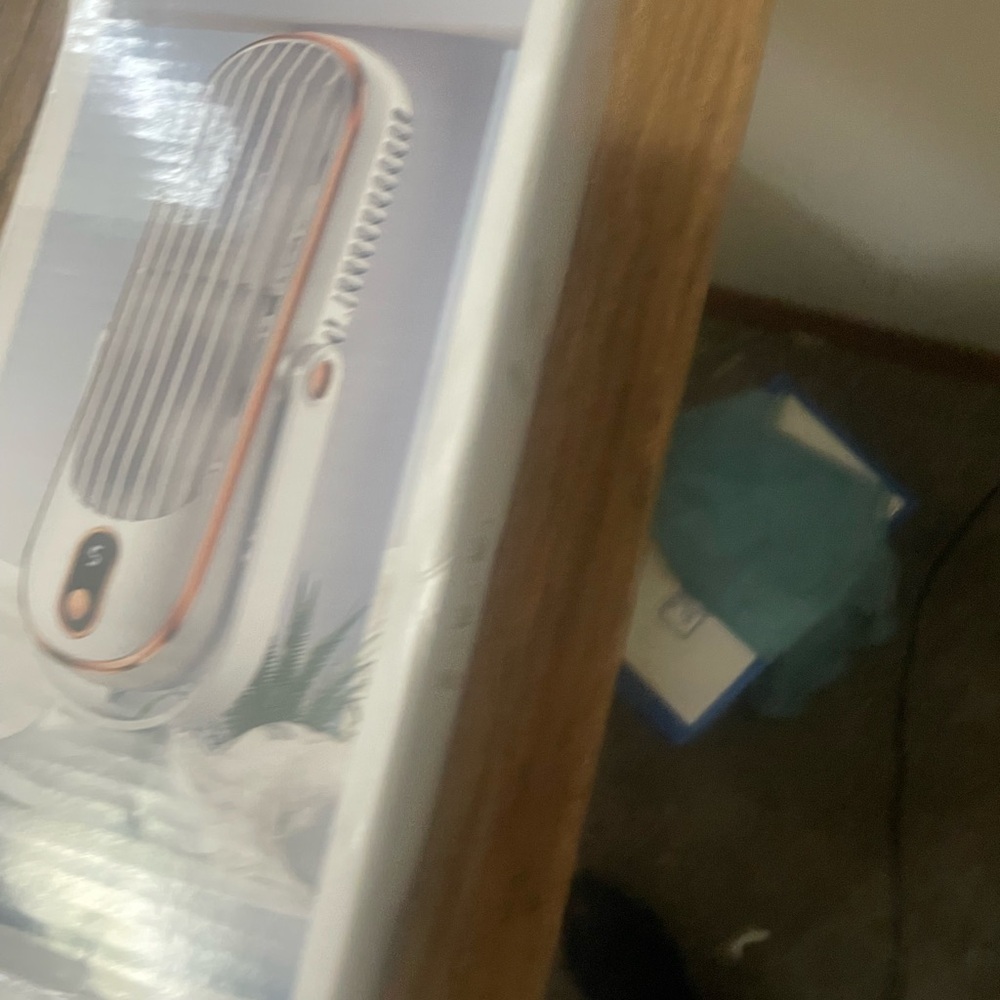 Portable air conditioner - Picture 10 of 12